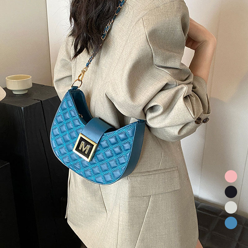 Arenzza women’s quilted dumpling design chain crossbody bag with a textured pattern and adjustable chain strap.