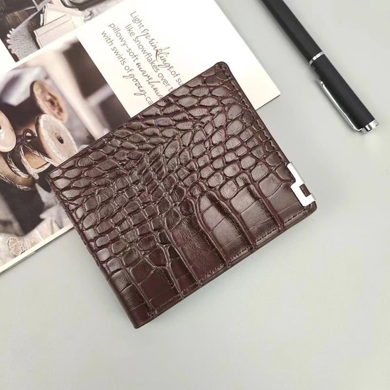 Aarenzza handmade genuine alligator pattern Mississippiensis wallet bag with luxurious textured leather and elegant design.