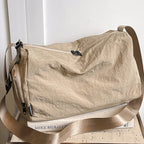 Arenzza Christmas pre-sale retro large capacity adjustable shoulder crossbody bag with festive holiday design.