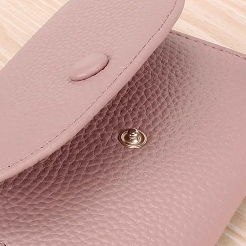 Arenzza fashion lychee pattern PU leather short wallet with snap button, compact bag with stylish design and convenient closure.
