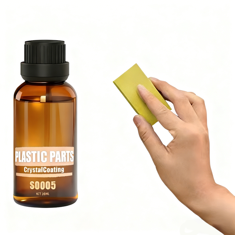 Arenzza Car Plastic Parts Crystal Coating Restorer bottle with a clear label, designed for restoring and protecting car plastic surfaces.