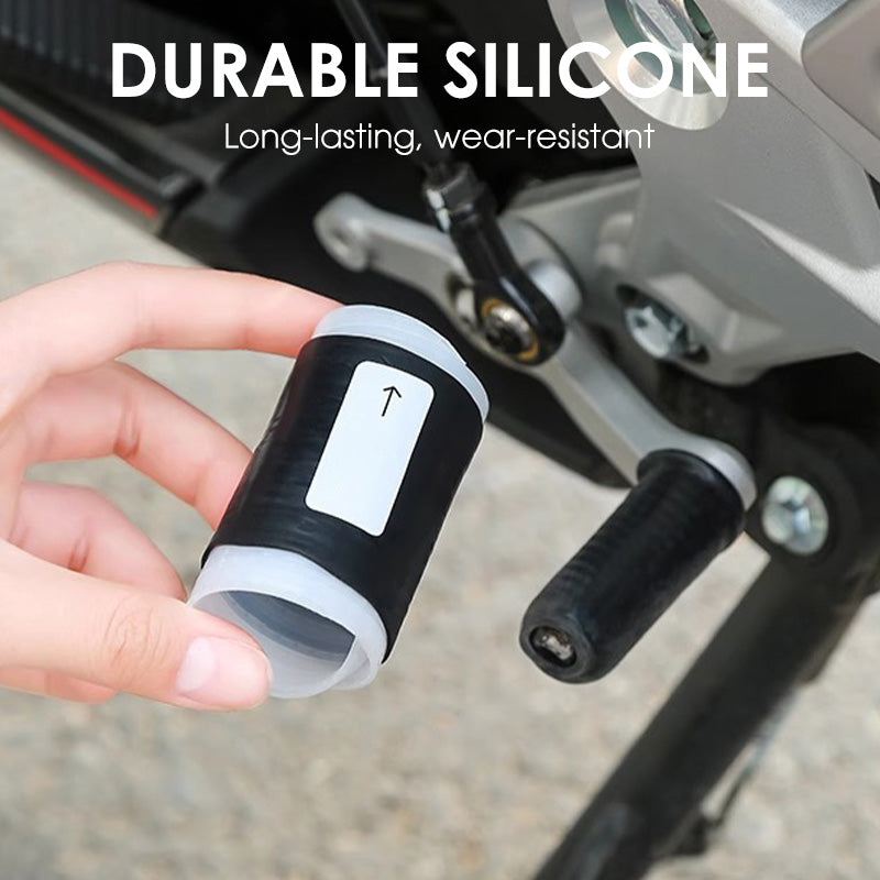Arenzza motorcycle gear lever cover installed on a bike, designed to stay securely in place and protect the gear lever.