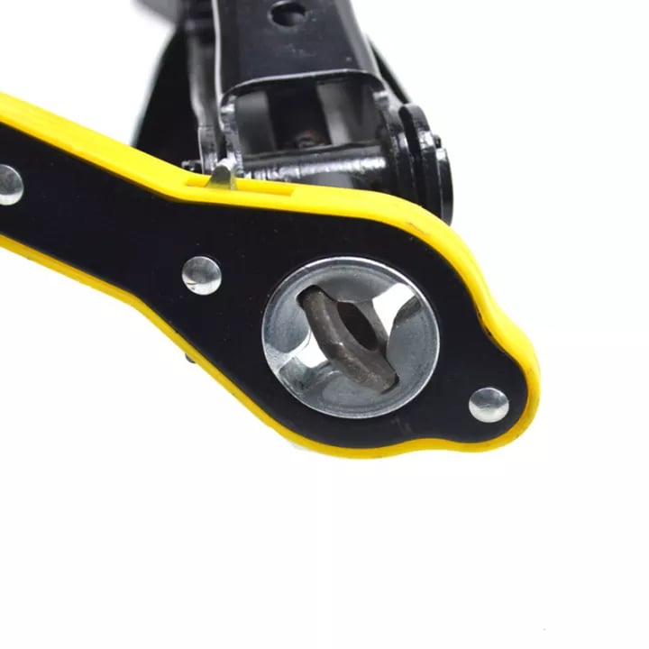 Arenzza auto labor-saving jack ratchet wrench for car maintenance, showing the compact wrench tool in a car repair setting.