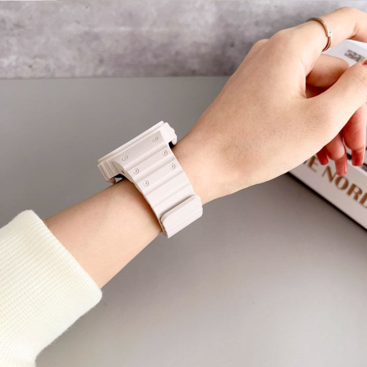 Arenzza magnetic silicone band for Apple Watch, featuring a sleek closure design and vibrant color options.