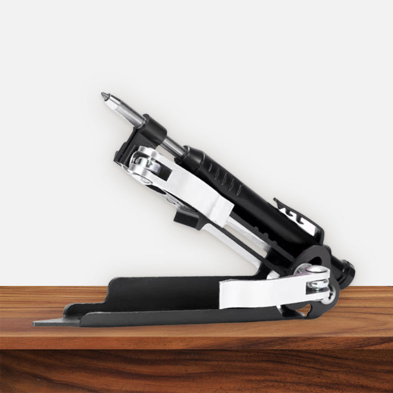 Arenzza multifunctional graffiti tool for woodworking, shown in use on wood surface, ideal for creative woodworking projects.
