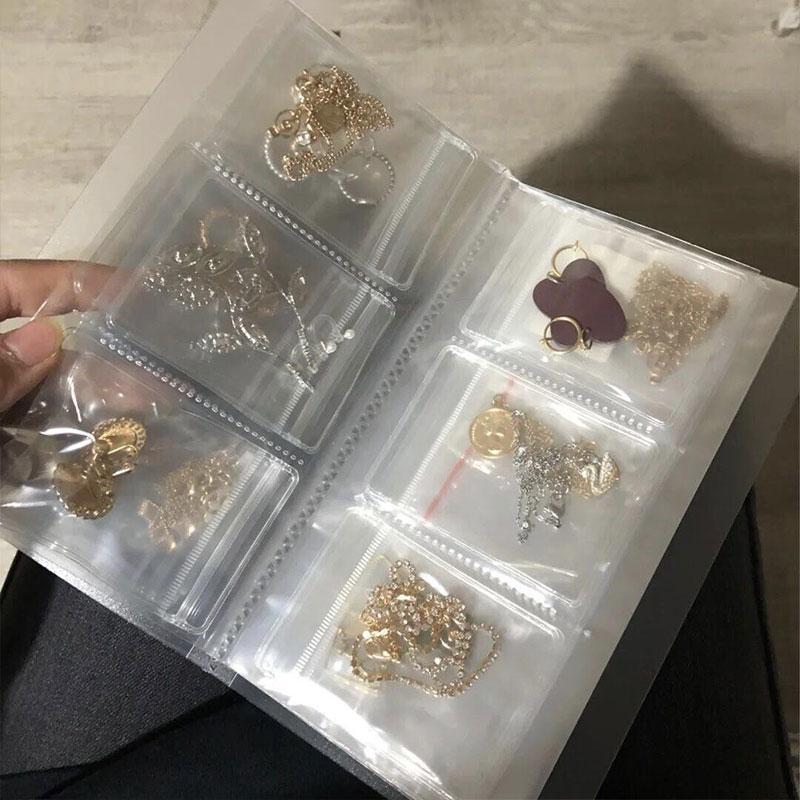 Aarenza jewelry collector's bag for organizing and storing jewelry accessories, made of durable fabric with multiple compartments.