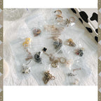 Arenzza jewelry collector's bag with multiple compartments and soft interior, designed for organizing and storing jewelry accessories.