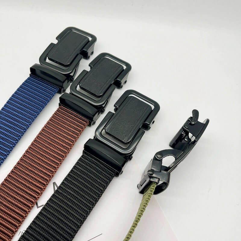 Arenzza automatic buckle training outdoor belt with adjustable strap, made of durable material for outdoor activities.