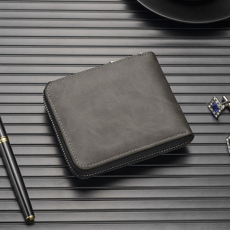 Arenzza men's eagle embossed wallet with detailed eagle design, made of leather, showcasing the textured embossed pattern.