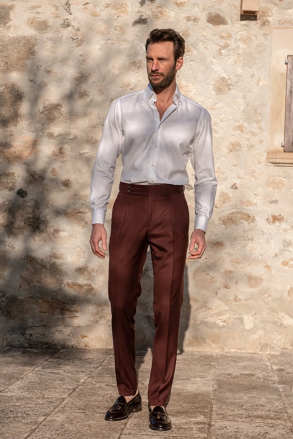 Men's solid color straight casual trousers by Arenzza, shown in a neutral tone, featuring a relaxed fit and classic style.
