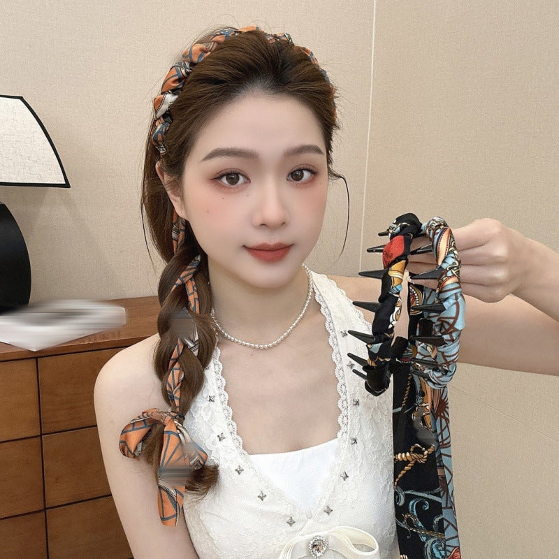 Aarenza Pretty Everyday Wrap Headband with Comb Teeth, soft fabric headband for everyday wear and hair styling.