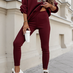 Aarenza casual women's letter print loungewear set with cozy top and pants, perfect for home and street style fashion.