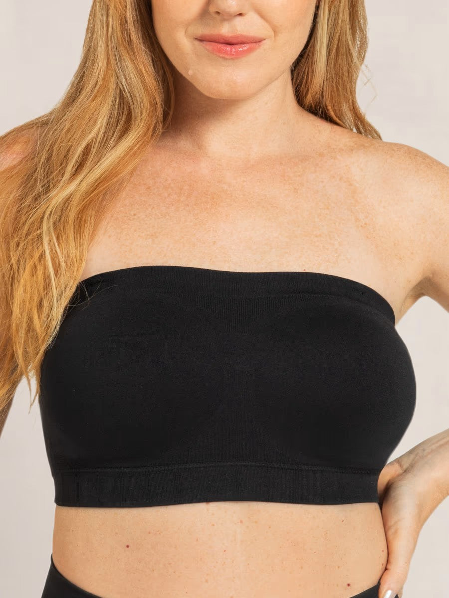 Arenzza convertible strapless bandeau bra with wireless design, anti-slip grip, and removable straps, shown in a close-up view.