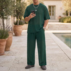 A men's Arenzza 2-piece set with a T-shirt and wide-leg pants, featuring trendy, comfortable casual clothing.