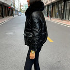 Aarenza Winter Luxe ultra-warm plush collar jacket in black with a cozy collar and stylish design for cold weather.