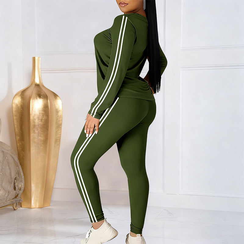 Aarenza women's 2-piece long sleeve tracksuit set with a sporty design, featuring a matching top and bottoms in soft fabric.