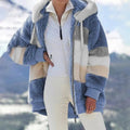 Aarenza contrasting padded winter coat with a cozy, quilted design and plush collar, ideal for cold weather.