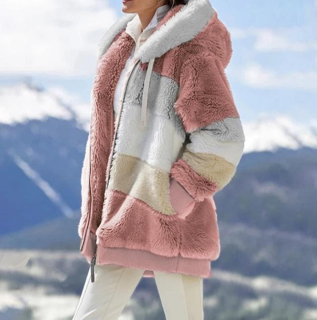 Aarenza contrasting padded winter coat with a high collar and quilted design, ideal for cold weather, in a stylish winter look.