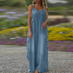 Aarenza women's loose wide-leg jumpsuit with pockets, stylish and comfortable clothing for casual wear, in a relaxed fit.