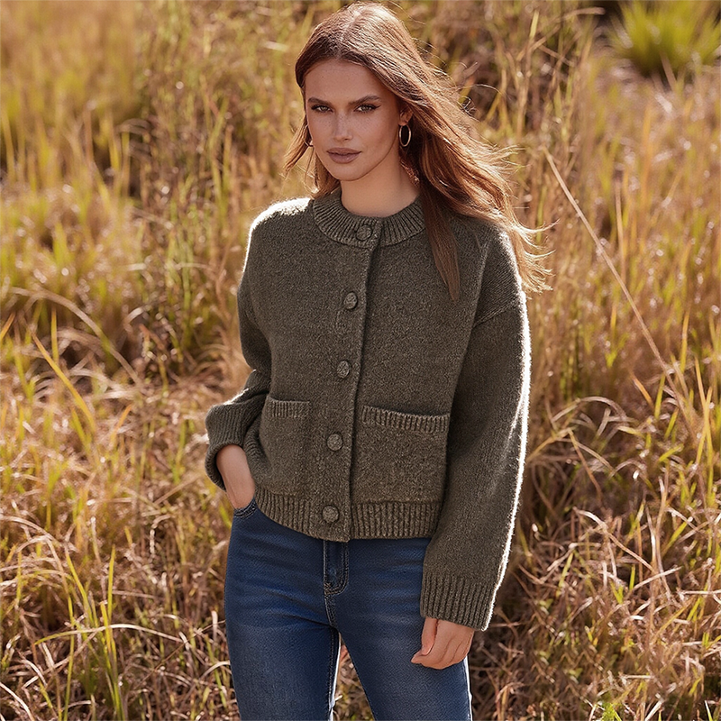 Aarenza CozyElegance knit cardigan in soft, warm fabric, styled with a relaxed fit and long sleeves for effortless seasonal wear.