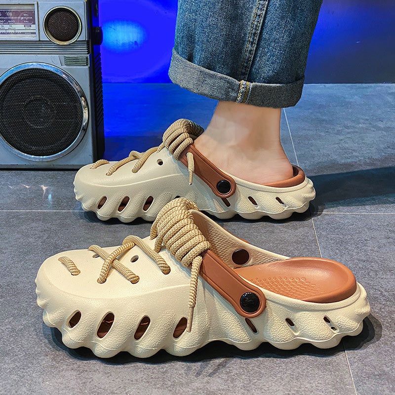 A pair of men's breathable clogs shoes from Arenzza with a comfortable design, suitable for casual wear and easy to slip on.