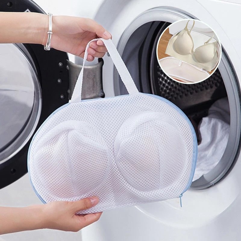 Arenzza Comfort Front-Clasp Wire-Free Seamless Bra with smooth fabric and supportive design, shown on a neutral background.