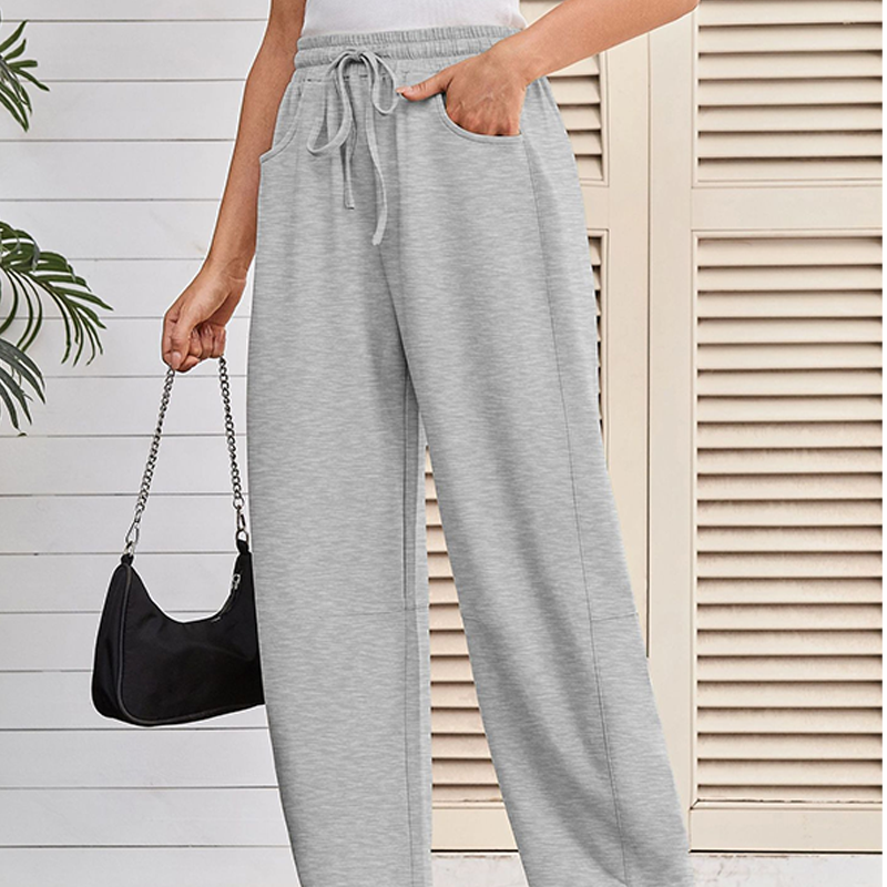 A pair of Arenzza drawstring pocket Capri sweatpants featuring side pockets and a relaxed fit in soft fabric.
