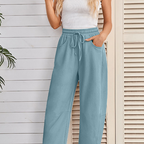A pair of Arenzza drawstring pocket Capri sweatpants in soft fabric with side pockets and a relaxed fit.