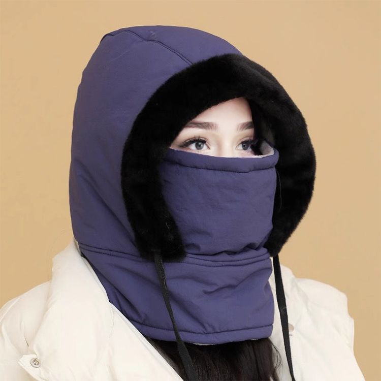 Aarenza plush-lined thermal hat with face mask, full head and face protection for cold weather, suitable for skiing and mountaineering.
