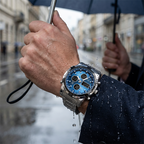 Arenzza men's military watch with analog-digital display, waterproof and shock-resistant, featuring a rugged black strap and durable design.