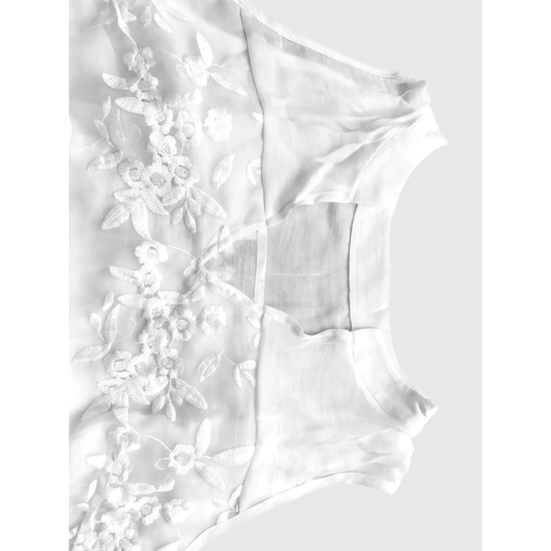 Aarenza women’s floral lace sleeveless shirt featuring a chic, elegant design with intricate lace details and a sleeveless cut.