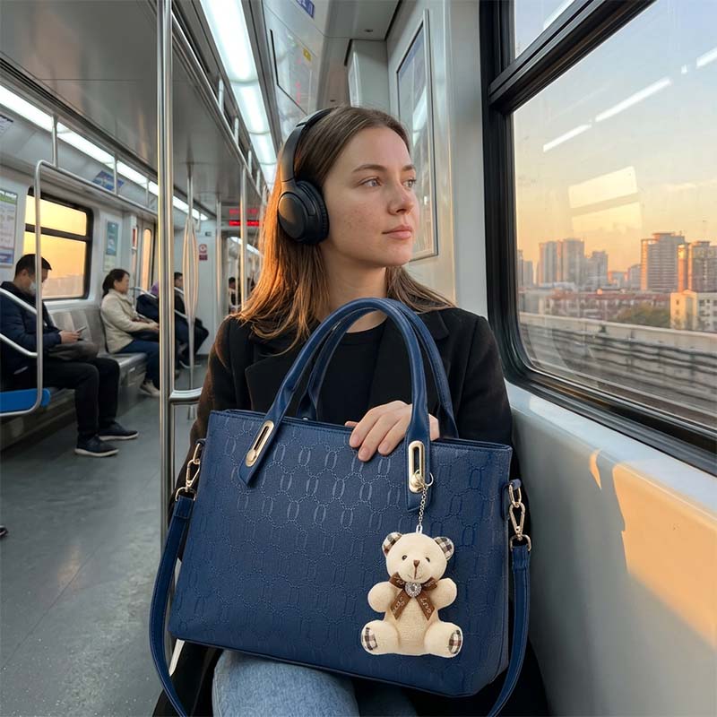 Aarenza women's 4-piece handbag set featuring versatile stylish handbags in various shapes and colors for fashion accessories.