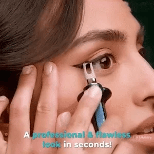 Arenzza Precision Eyeliner Drawing Tool for creating effortless winged eyeliner looks, ideal for beginners, shown in use.