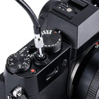 Arenzza mechanical shutter release cable with bulb-lock for cameras, featuring a flexible cable and secure locking mechanism.
