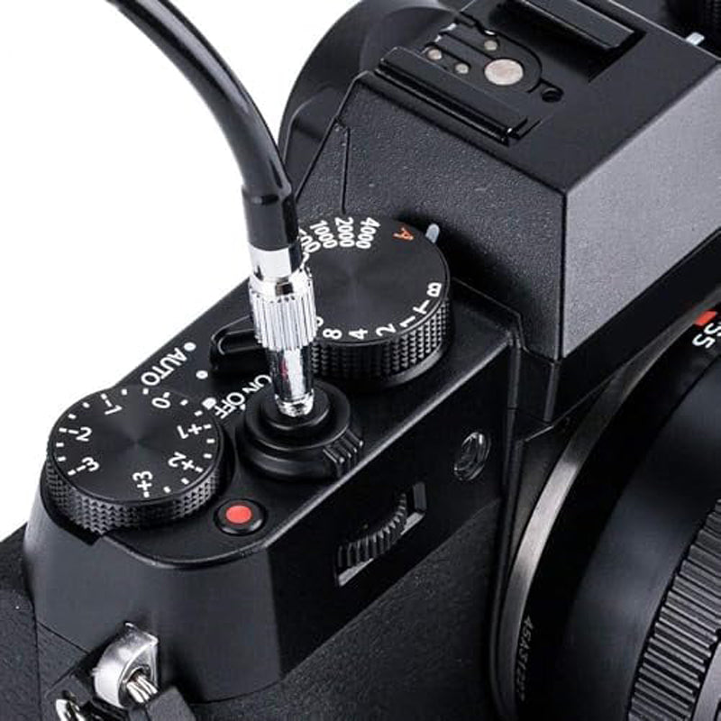 Arenzza mechanical shutter release cable with bulb-lock for cameras, featuring a flexible cable and secure locking mechanism.