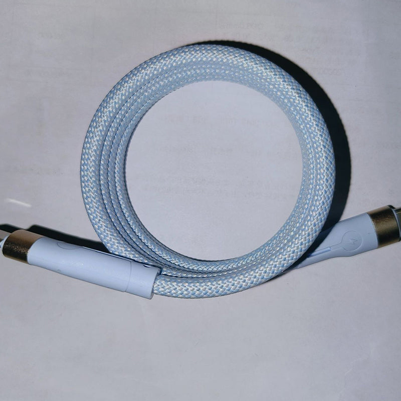 Arenzza magnetic auto storage fast charging cable for vehicles, showing the sleek black cable with magnetic connectors in a car interior.
