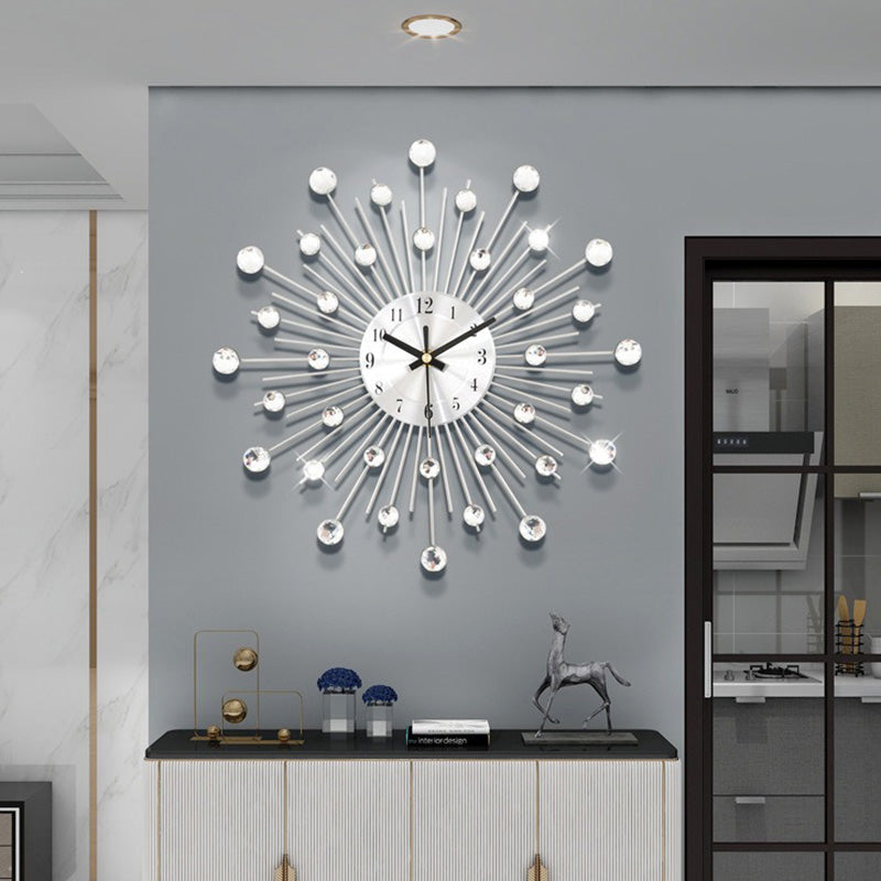 Aarenza Creative Rhinestone Wall Clock with minimalist design and silent operation, suitable for living rooms, dining rooms, and entryways.