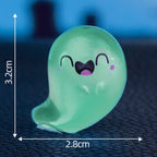 Cute glow-in-the-dark mini ghost figurines from Arenzza, perfect for Halloween and Christmas decorations.