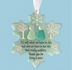 Handcrafted snowflake-shaped sea glass decor by Arenzza, perfect for Halloween and Christmas celebrations.