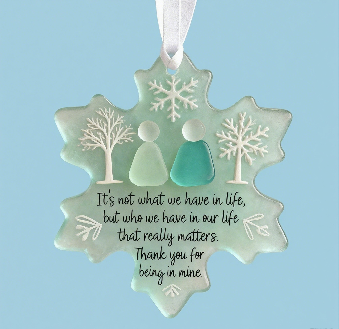 Handcrafted snowflake-shaped sea glass decor by Arenzza, perfect for Halloween and Christmas celebrations.