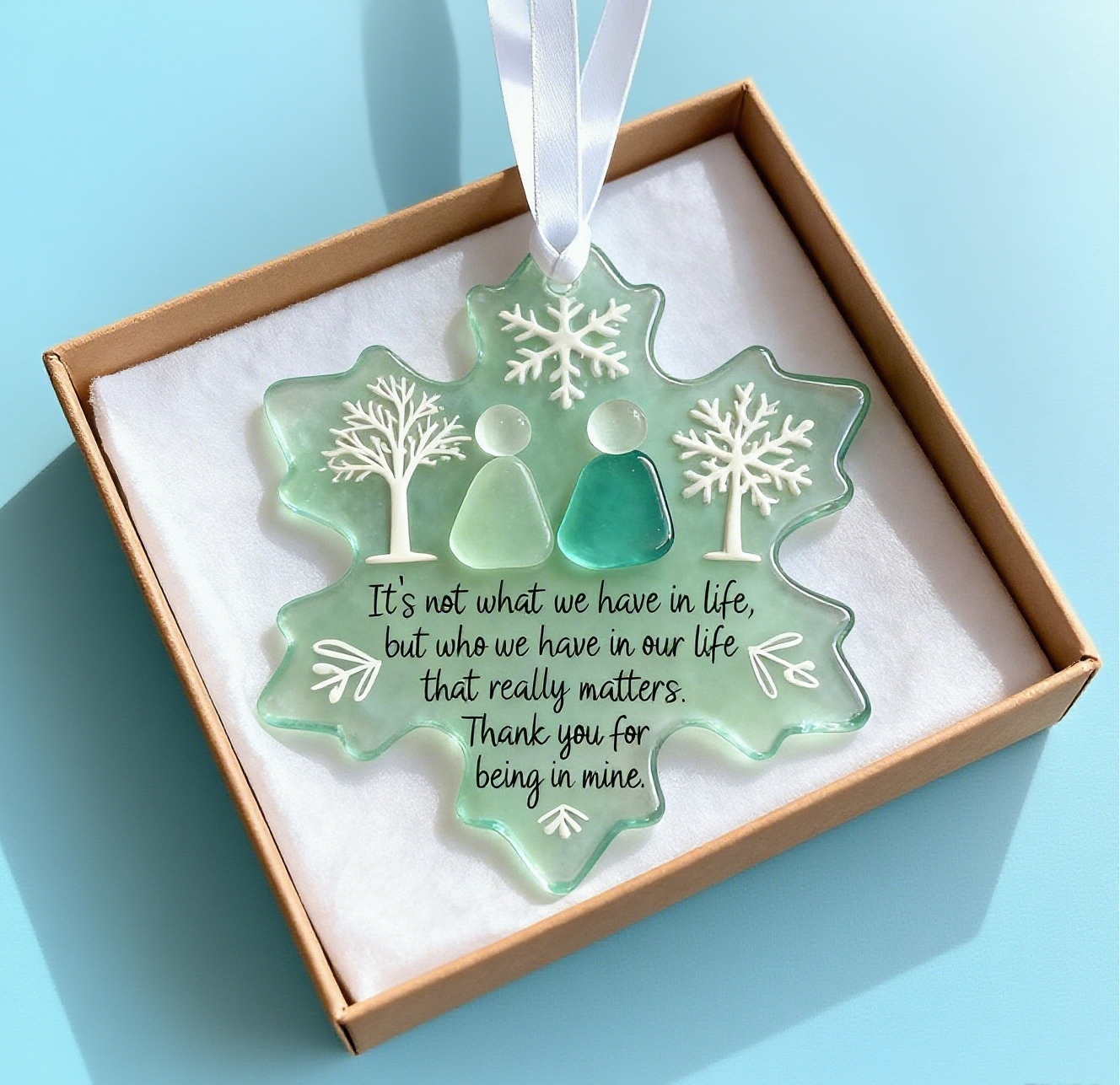 Handcrafted snowflake-shaped sea glass friendship decor by Arenzza, suitable for Halloween and Christmas celebrations.
