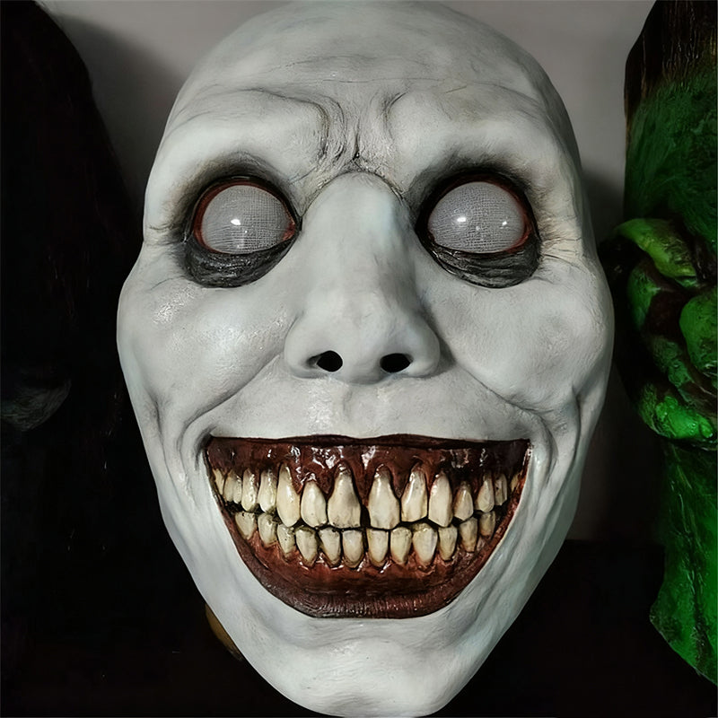 Arenzza creepy Halloween horror mask with detailed, spooky face design for Halloween costumes and parties.