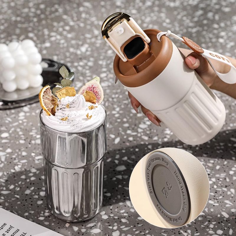 Arenzza Christmas hot selling coffee cup with temperature display, festive holiday design, perfect for Christmas and holiday seasons.