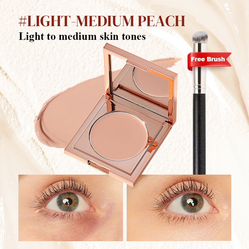 Arenzza undereye corrector concealer in a sleek tube, showcasing the product designed to brighten and conceal under-eye circles.
