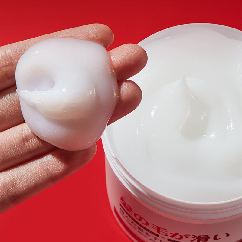 Arenzza smoothing and hydrating hair mask in a jar, showcasing the creamy, nourishing hair treatment product for healthy hair.