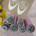 Arenzza Nail Art Stamp Pen for precise nail designs, featuring a sleek pen with stamping tools for professional-looking manicure details.