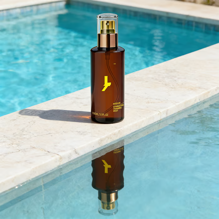 Arenzza hydrating self-tanning mist in a spray bottle, designed for a natural glow and even tan in health and beauty.