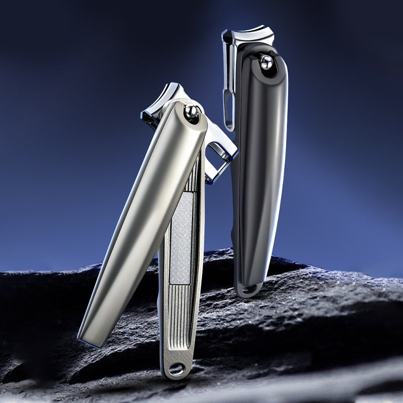 Arenzza 360° swivel head nail clipper with ergonomic design for easy use on left and right hands, in a health and beauty setting.