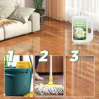 Arenzza quick-drying floor cleaner with gardenia fragrance in a spray bottle, ready for cleaning and freshening floors.