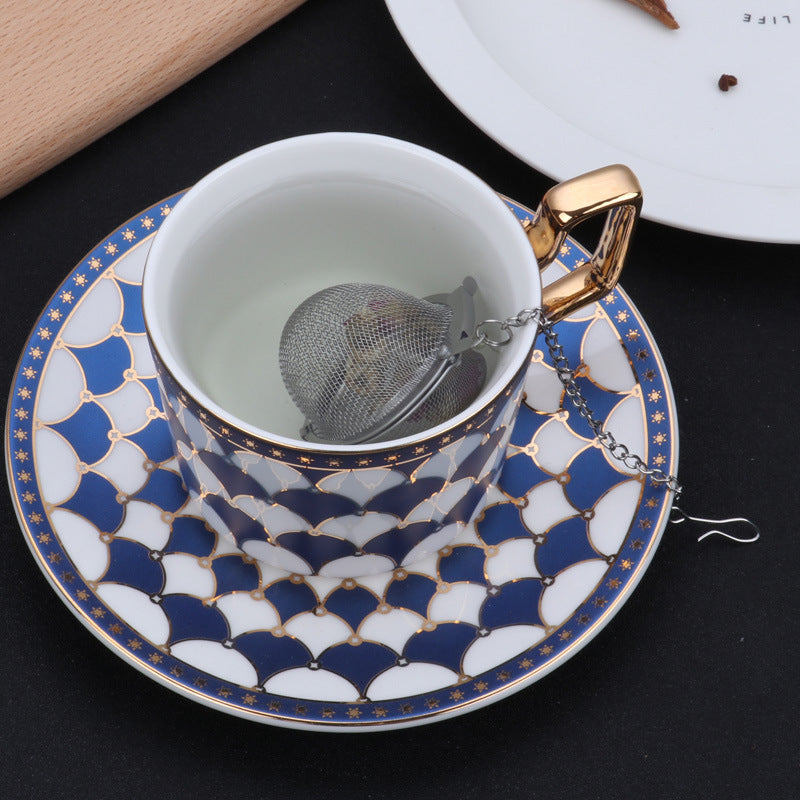 Arenzza 304 stainless steel spice and tea filter set with three mesh filters for kitchen and houseware use.